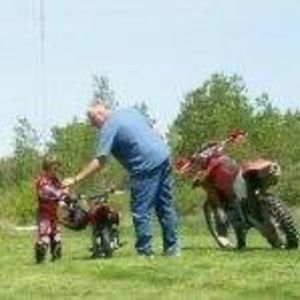 Meet your Posher, Dennis